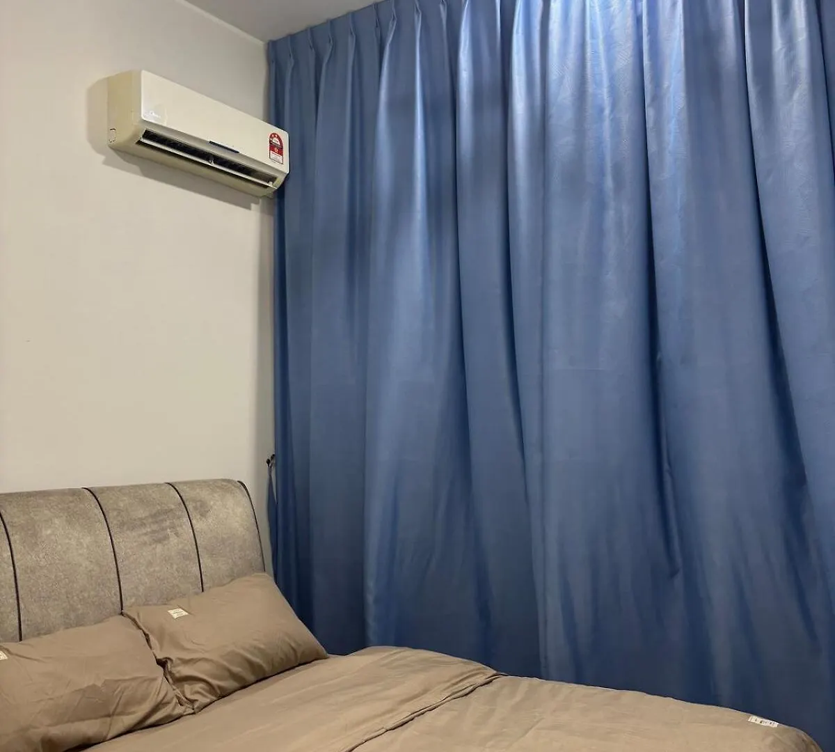 Pool View 3 Bedroom & 3 Bathroom Whole Unit Johor Bahru Malajsie